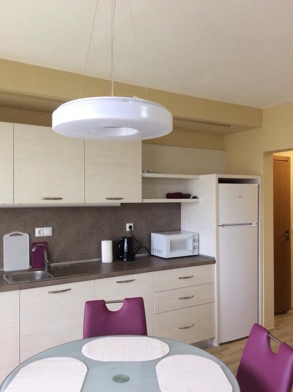 Apartment Morskoi Gnom Burgas Exteriör bild
